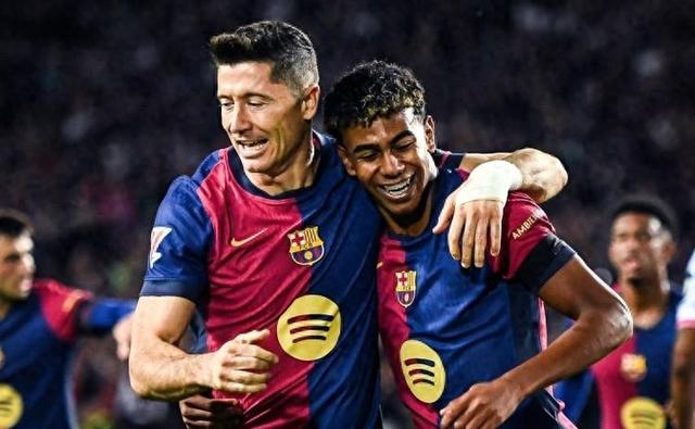 穆古鲁扎关键节点大胜，巴塞罗那带队取胜！